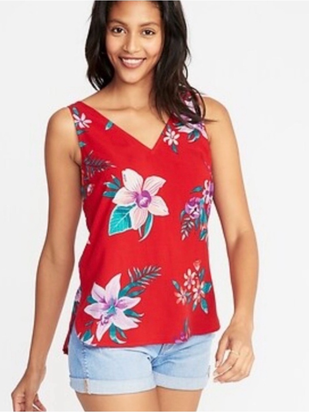 OLD NAVY Size M Womens Red Floral V-Neck Round Hem Sleeveless Summer Top